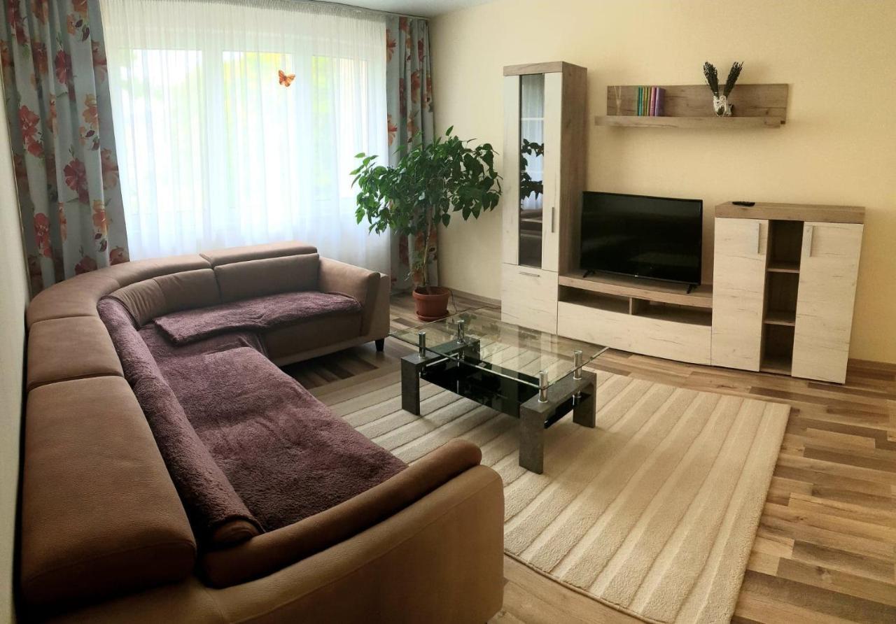 Orhidea Apartman Gheorgheni  Luaran gambar