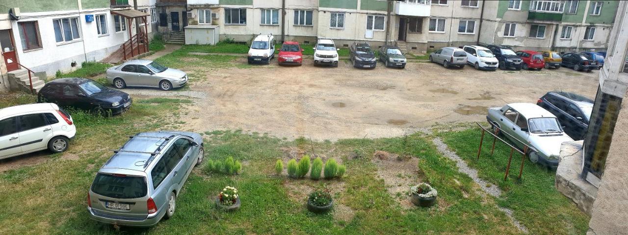 Orhidea Apartman Gheorgheni  Luaran gambar